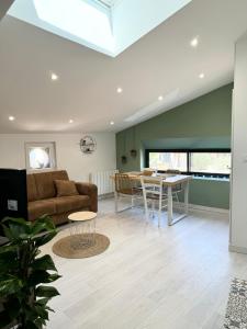 Appartements Atypique T2 Cosy Genay : photos des chambres