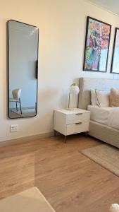 One Rosebank Retreat