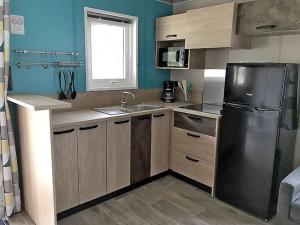 Campings Camping Le Vallon Des Cigales : photos des chambres