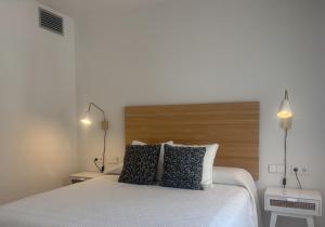 Resort Macenas # Sea Views # 2BR # WIFI # Family