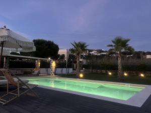 Villa Loretta 1 with pool, jacuzzi and garden