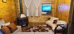 Sítio Completo, Lareira Família e Amigos! Perto do Centrinho