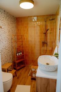 Chatki na Skraju - domki na wyłączność z sauną lub balią