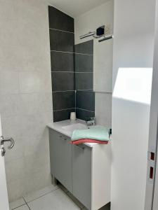 Entre Nantes et Sèvre charmant T1 à 3 mn du Busway