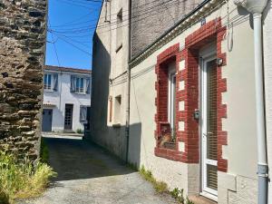 Entre Nantes et Sèvre charmant T1 à 3 mn du Busway