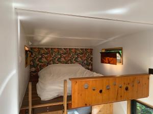 Tiny sur Conie En aparté