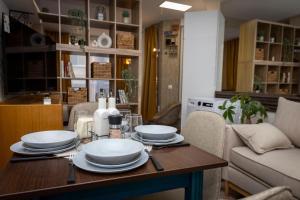 Good Mood Apartments & Parking