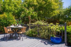 WhiskAwayHomes - Pirie Avenue