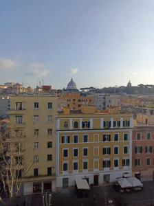 Vatican City Deluxe - Guesthouse - wifi airco - private bathroom - 5 minutes to Vatican