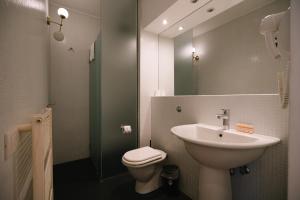 101 Flats Colosseo Suites