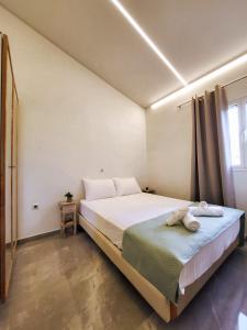 House next to the sea of Agios Gordios Corfu