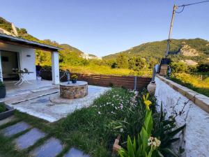 House next to the sea of Agios Gordios Corfu