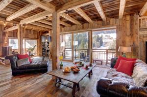 Chalet de Claude in Morzine - by EMERALD STAY