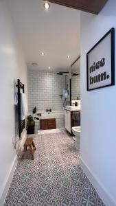 Apartment Rivoli Peaceful Oasis Luxury South London Flat with Tranquil Garden