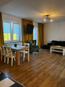 Apartament Sasankowa z bezpłatnym parkingiem