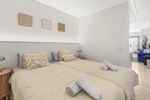 Skyline Beachfront Retreat