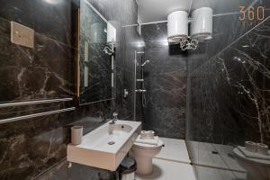 Lovely 1BR Apt Near Gzira Promenade with Wifi & AC by 360 Estates