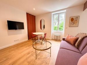 Appartements Cosy purple - Carre de soie- Medipole - Astroballe : photos des chambres