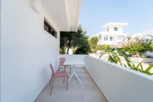 Paloma Seaesta Cabanas