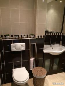Appartements T3 au calme Grenoble avec parking gratuit : photos des chambres