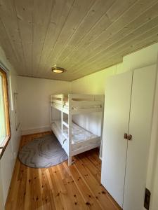 Honganranta Lakeside Cottage - 45 min from Helsinki