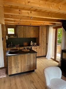 Chalets Le chalet Leila : photos des chambres