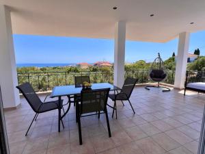 Casa Psarou 1