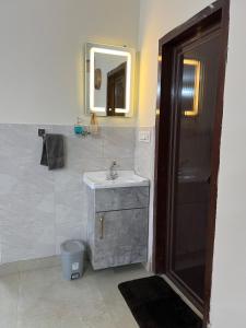 Daniel- 1Bhk Apartment Dwarka