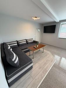 Къща за гости Галанти Guest house Galanti