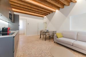 San Tommaso Rialto Terrace Apt