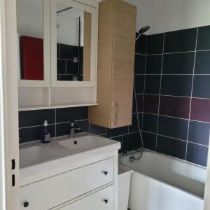 Appartements Large 2BR Ideal to visit Paris & Versailles : photos des chambres