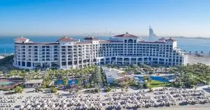 ウォルドーフ アストリア ドバイ パーム ジュメイラ (Waldorf Astoria Dubai Palm Jumeirah)