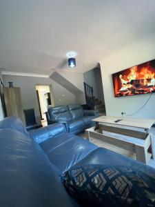 Cosy 1 Bedroom House with Parking