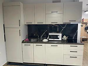 Nikos Apartment