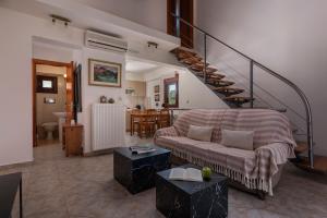 Villa Haris with shared pool