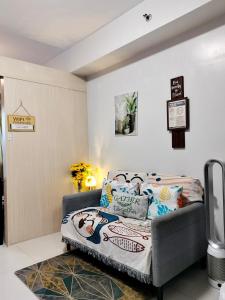 CONDO Staycation Sea Residence MOA-Kharen
