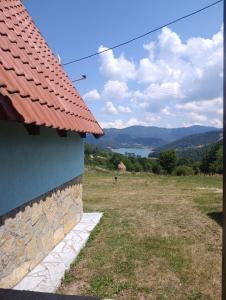 Vila Suza-Vikendice i apartmani Jezdić