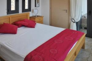 Elounda three bedroom villa