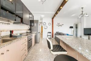 Ático de dos dormitorios con la ubicación perfecta