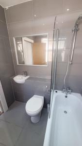 Shoreditch Escape by City Sparrow