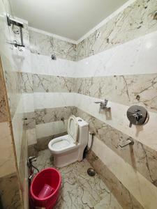 Hotel dk grand homestay