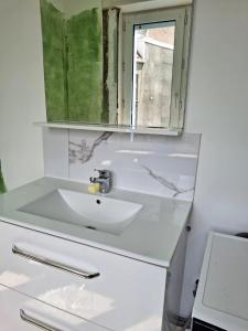 Appartements Cosy 50 M2 avec parking prive et vue mer LE PORTEL : photos des chambres