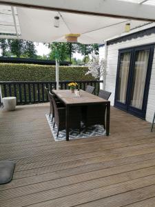 Chalet 18 - Bungalowpark De Kern