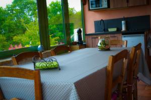 B&B / Chambres d'hotes Gite Chambre d'hotes insolite dans un pigeonnier a 5 minutes de Marciac Gers : photos des chambres