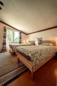 Maisons de vacances Grande Maison Pleine Nature 5 Chambres pour 10 a 12 pers : photos des chambres