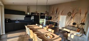 238 Stunning IJsselmeer View - 365 Days Watersport & Kite Fun