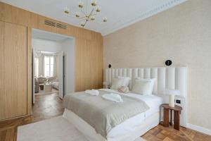 3-bedroom Luxurious and Elegant Family Flat - Vendôme - with AC
