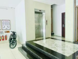 Hotel Hoà Bình Riverside Văn Phú