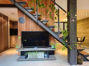 Loft De Diseño Con Patio Y Entrada Independiente En El Corazón De San Telmo