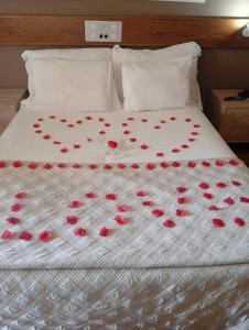 Romantic Double Room room in Hotel Meia Lua